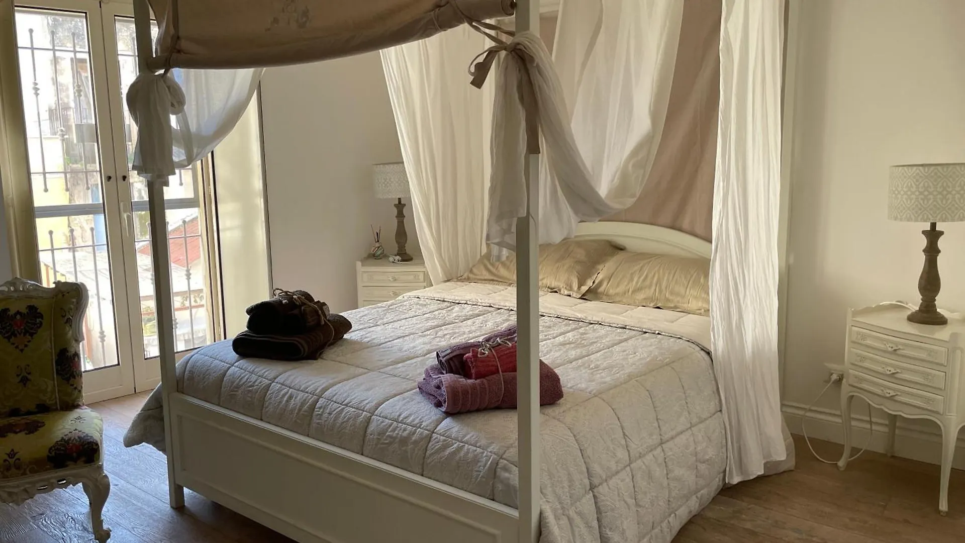 Palazzo Siena De Facendis Bed & Breakfast Bitonto 2*,